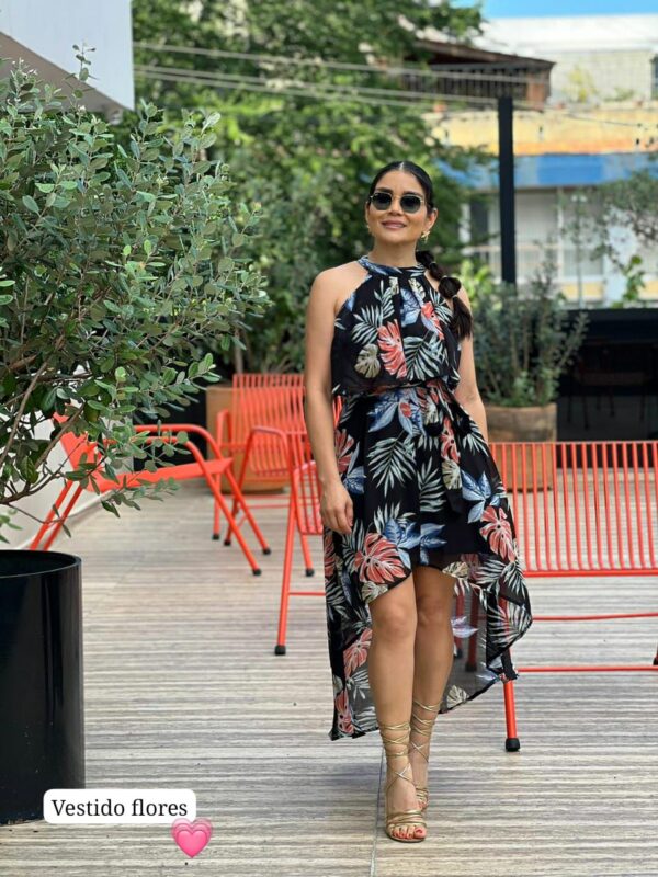 VESTIDO NEGRO CON ESTAMPADO